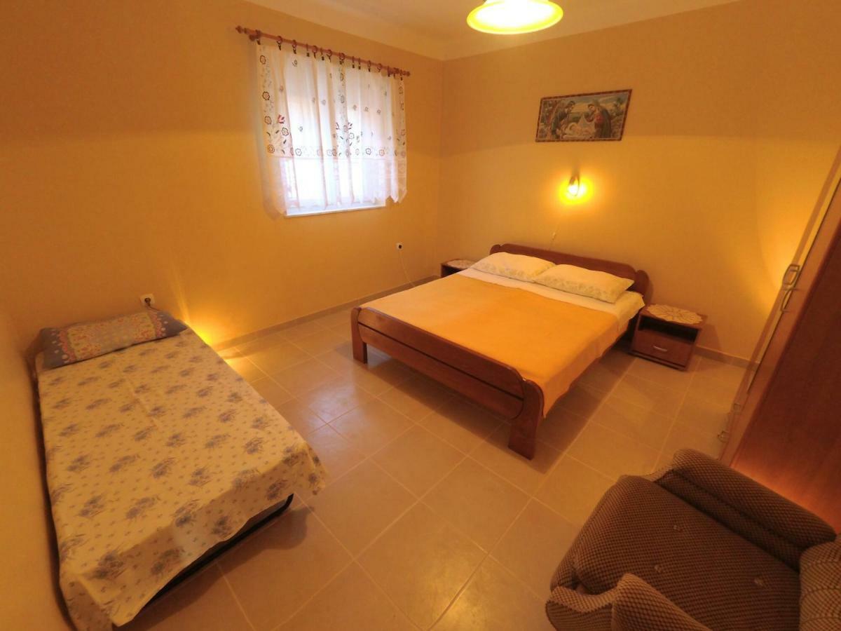 Apartment Novalja