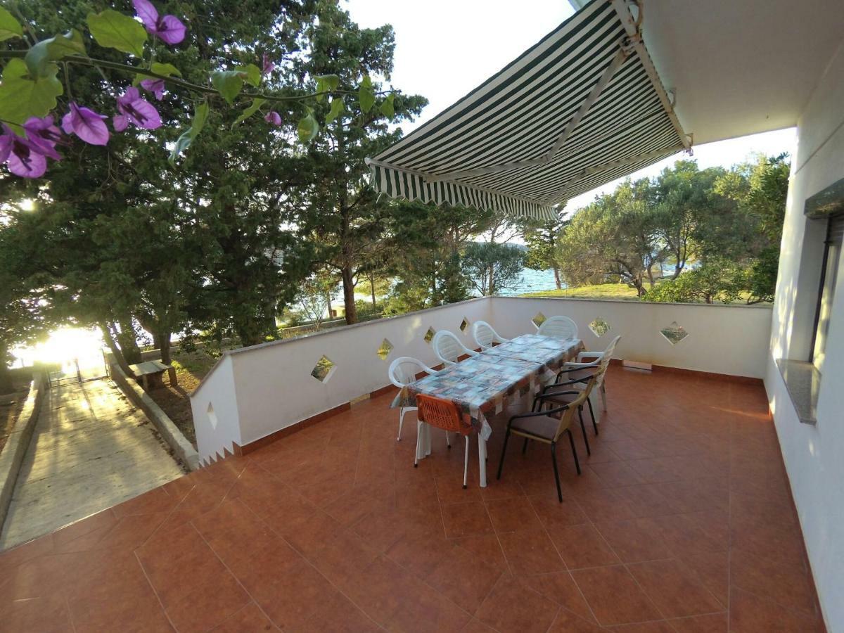 Novalja Apartment